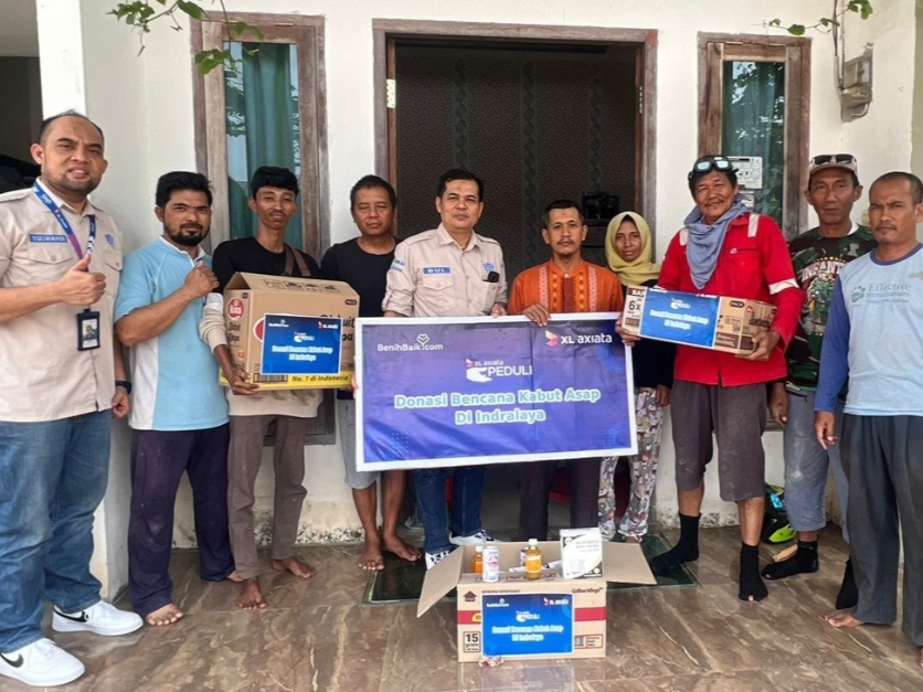 XL Axiata Kirim Paket Bantuan untuk Warga Terdampak Kabut Asap di Sumsel dan Jambi 