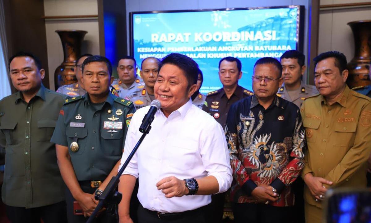 Gunakan Jalan Khusus, Mulai 1 Januari 2026 Gubernur Sumsel Larang Angkutan Batubara Gunakan Jalan Umum
