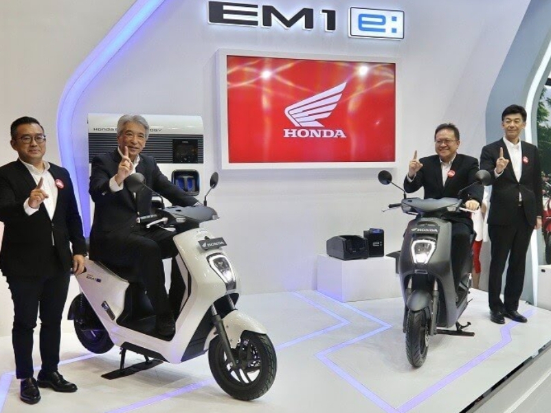 Sepeda Motor Listrik Honda EM1 e Bisa Dipesan, Saat Ini Baru Jawa dan Bali Dulu?