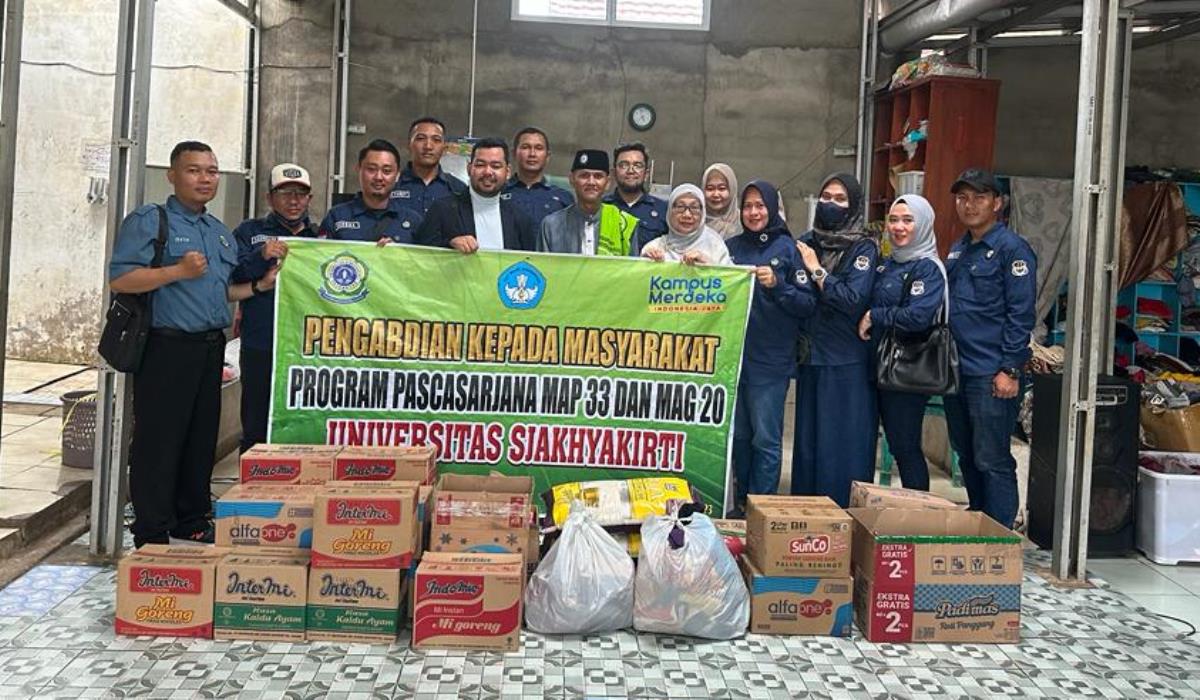 Dosen dan Mahasiswa Pascasarjana Sjakhyakirti Kunjungi dan Beri Bantuan Sembako ke Yayasan BMI 