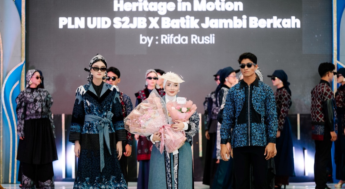 PLN UID S2JB Hadirkan 'Heritage in Motion' di Fashion Dignity 2025, Angkat Warisan Budaya Jambi 