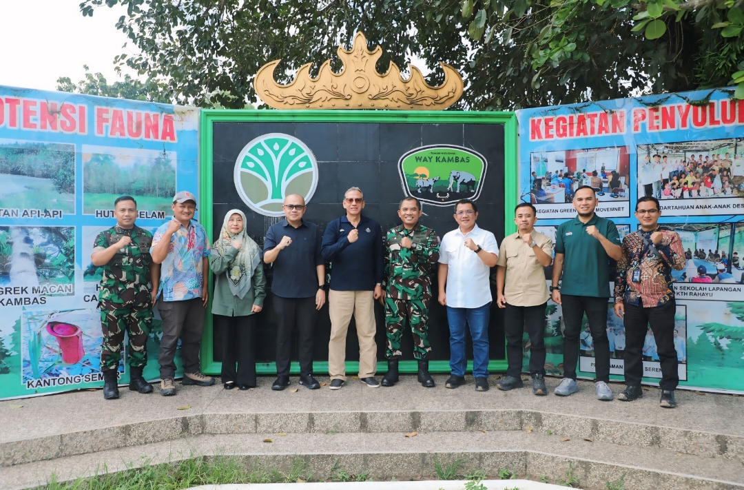 Barrier TNWK 138 Km untuk Gajah Way Kambas Segera Rampung, Semen Baturaja Kokohkan Infrastruktur Konservasi