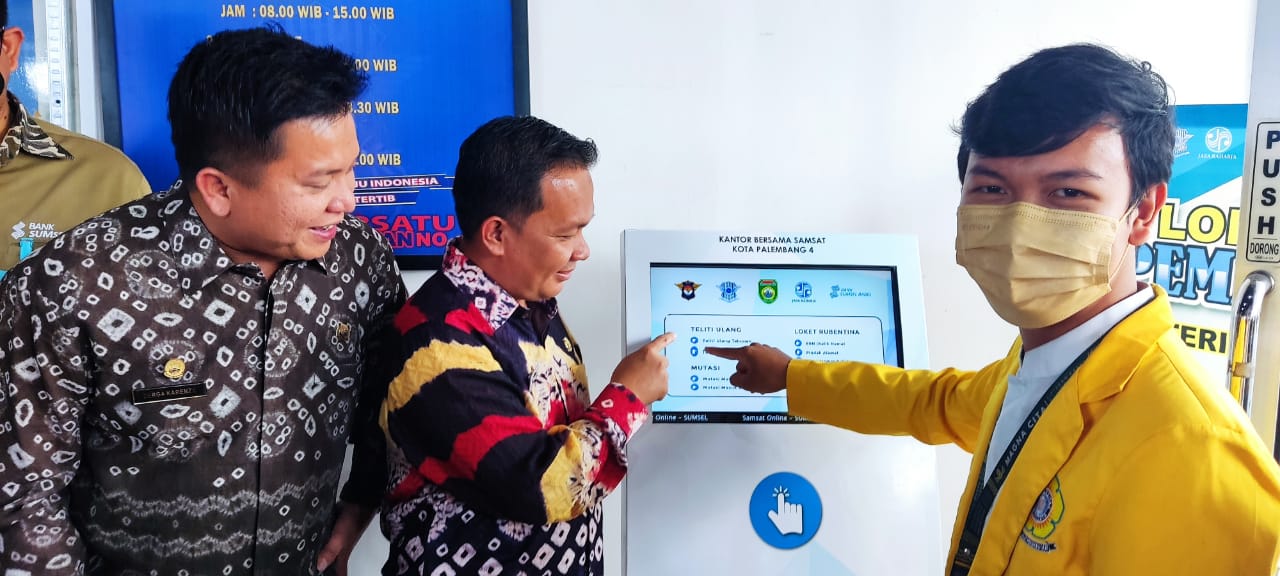 Permudah Masyarakat, Samsat Palembang IV Resmikan Mesin Antri Digital