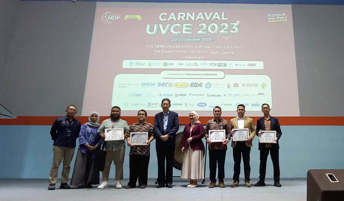 Universitas Bina Darma Hadiri Opening Universities Virtual Career Expo 2023