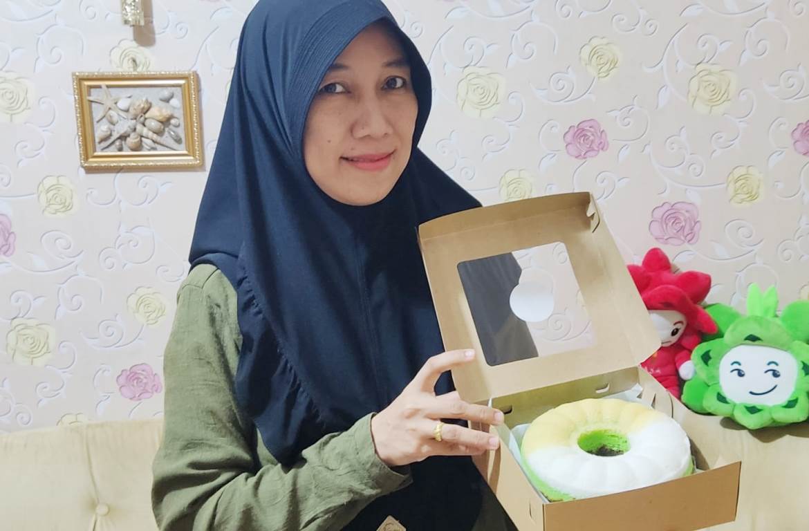 Viral Kue Putu Ayu Jumbo yang Pecah di Mulut, Pelanggannya Hingga ke Negeri Jiran