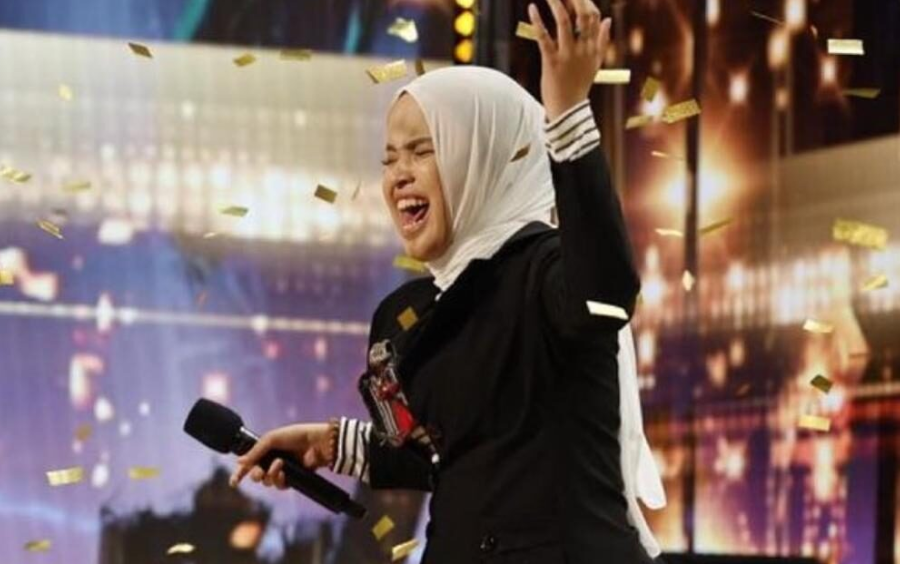 Putri Ariani Jadi Penyanyi Indonesia Pertama yang Dapat Golden Buzzer