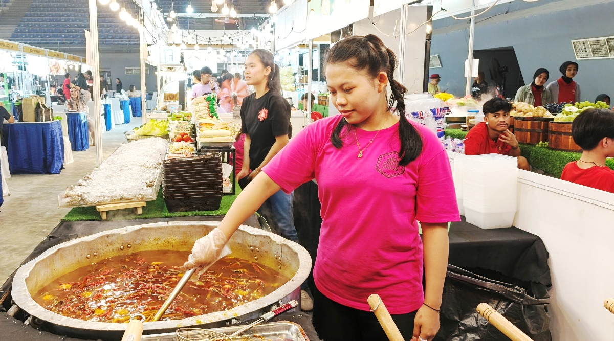Pencinta Kuliner Merapat, Event Kuliner Asia Terbesar Hadir di Palembang Icon