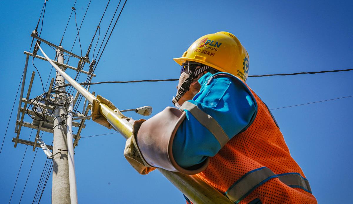 Kapasitas Perseroan Makin Kuat, PLN Jaga DER dan CICR Tetap Positif Sepanjang 2024