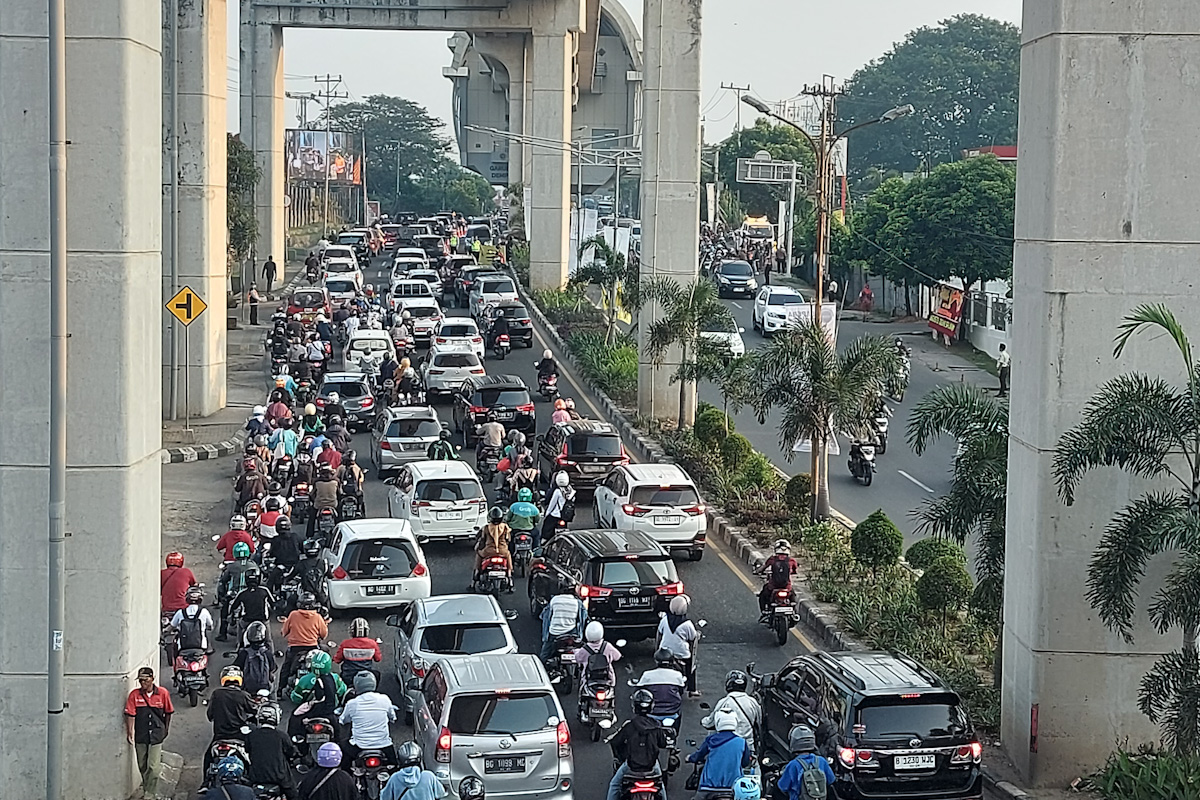 Uji Coba Contraflow Bikin Macet dan Kepadatan Arus, Begini Penjelasan Kasat Lantas Palembang 