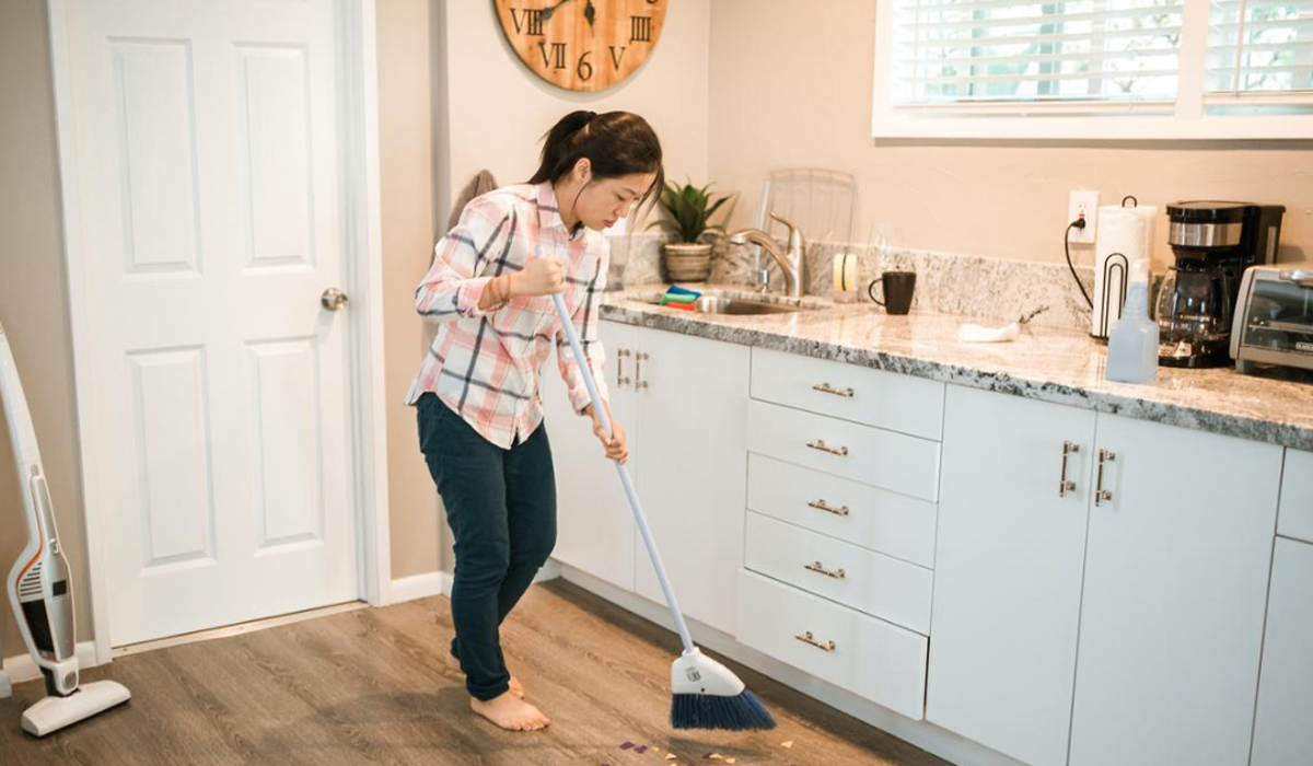 Dilarang Menyapu Rumah Saat Imlek, Bisa Bawa Sial, Ini Penjelasanya
