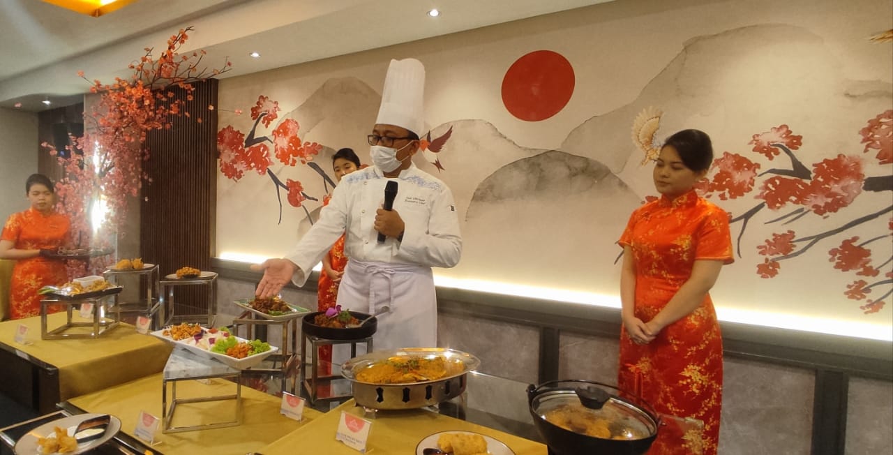 ASTON Palembang Buka Emperor Chinese Cuisine, Simak Segudang Promo Menarik di Sini