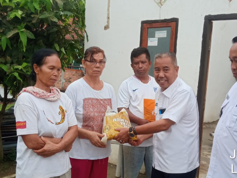 9 Rumah Rusak 'Diterjang' Angin Kencang, BPBD 'Gercep' Beri Bantuan