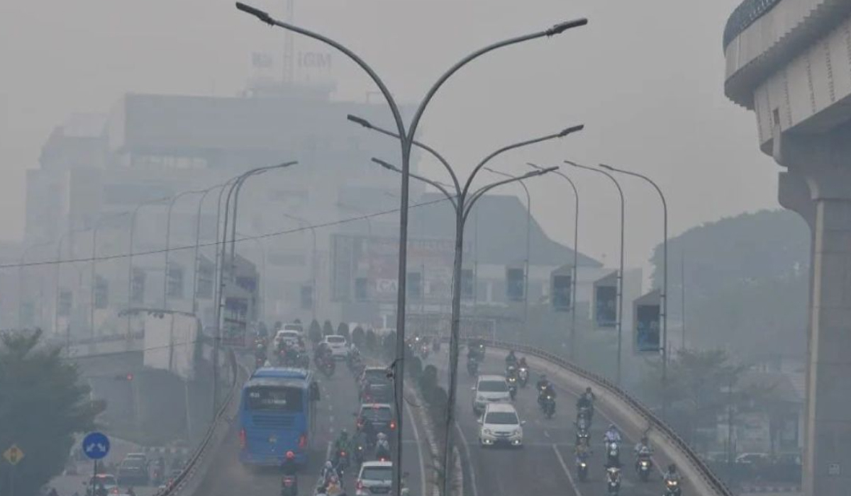 Kualitas Udara Palembang Masih Berbahaya, Masyarakat Diminta Waspada