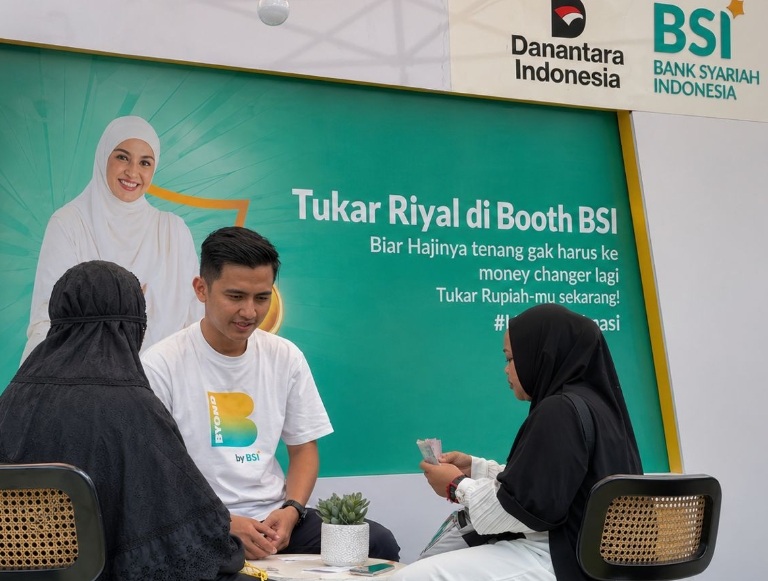 Jelang Musim Haji, Transaksi Penukaran Riyal di BSI Naik 76 Persen 
