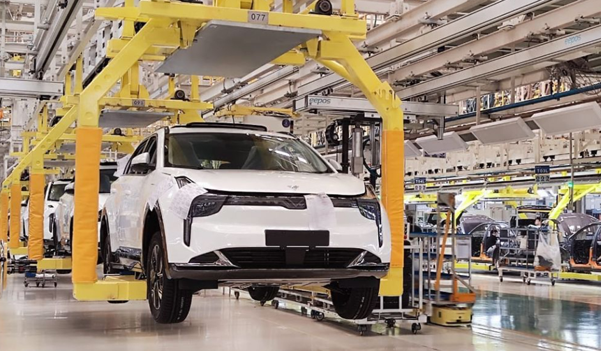 Pasar Domestik Lemah, Puluhan Produsen Kendaraan Listrik China Terancam Bangkrut, Ubah Aturan Subsidi di 2026