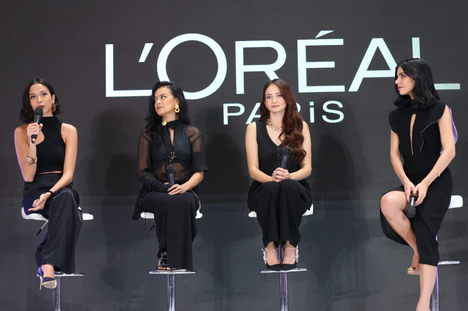 Perawatan Rambut Terbaru Loreal Paris, Bikin Rambut Terurai Lebih Indah, Lembut dan Tidak Lepek