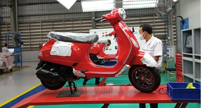 Ini Alasan Harga  Vespa LX 125 Tak Juga Turun Meski Sudah Diproduksi di Indonesia 