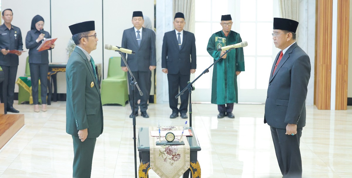 Walikota Ratu Dewa Lantik Pj Sekda Palembang Sulaiman Amin