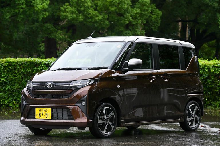 Cek Harga dan Spesifikasi Daihatsu Move,  Baru Dirilis Langsung Laris Terjual