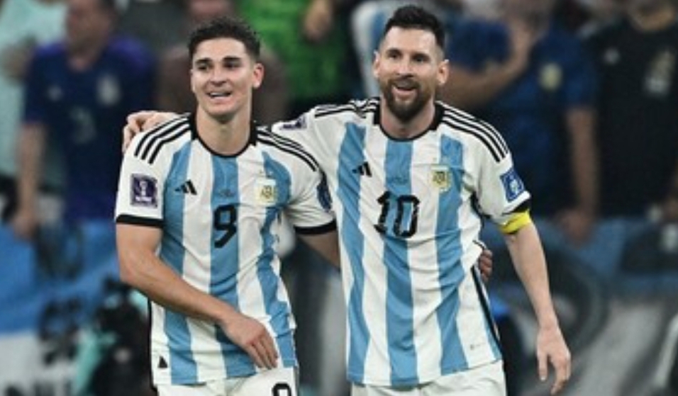 Duet Alvarez dan Messi Makin Menggila di Piala Dunia 2022