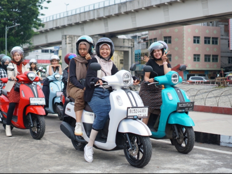 Yamaha Ajak Perempuan Rolling City Classy Days Out dan Berfoto Tempat Wisata Palembang 