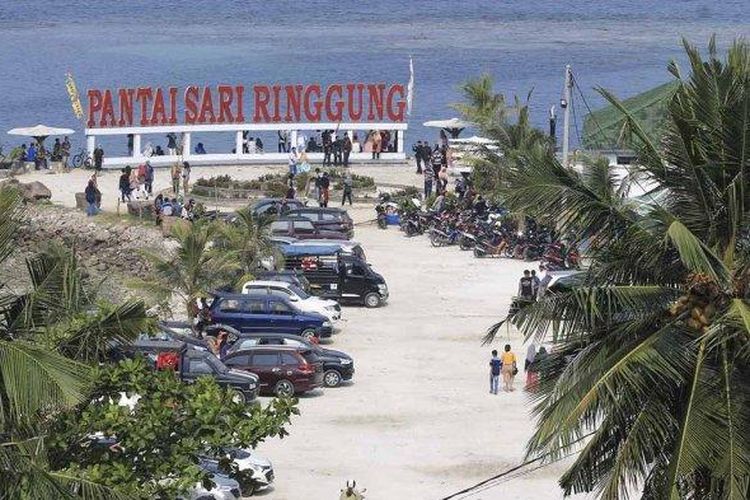 Jelajah Wisata di Pantai Sari Ringgung, Mulai dari Daya Tarik, Harga Tiket, Jam Buka hingga Rute