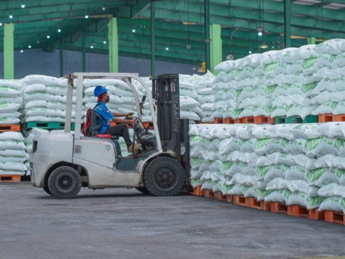 Pusri Pastikan Stok Pupuk per 15 Januari Aman dan Distribusi Lancar