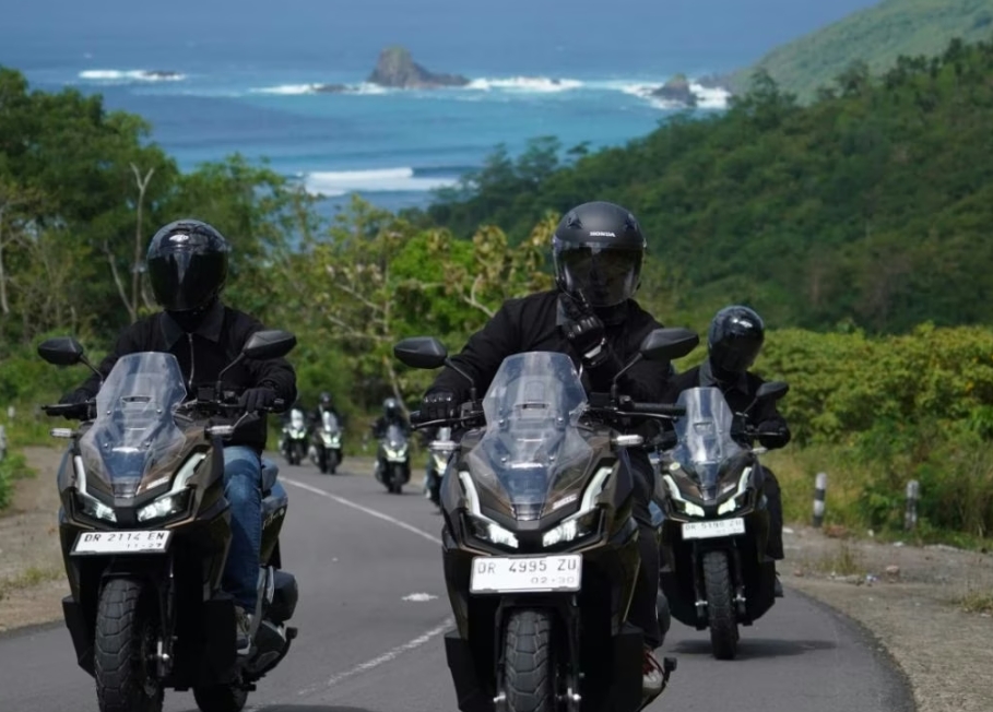 AHM Touring New Honda ADV160 di Lombok Barat, Jajal Ketangguhan Skutik Premium Bergaya SUV