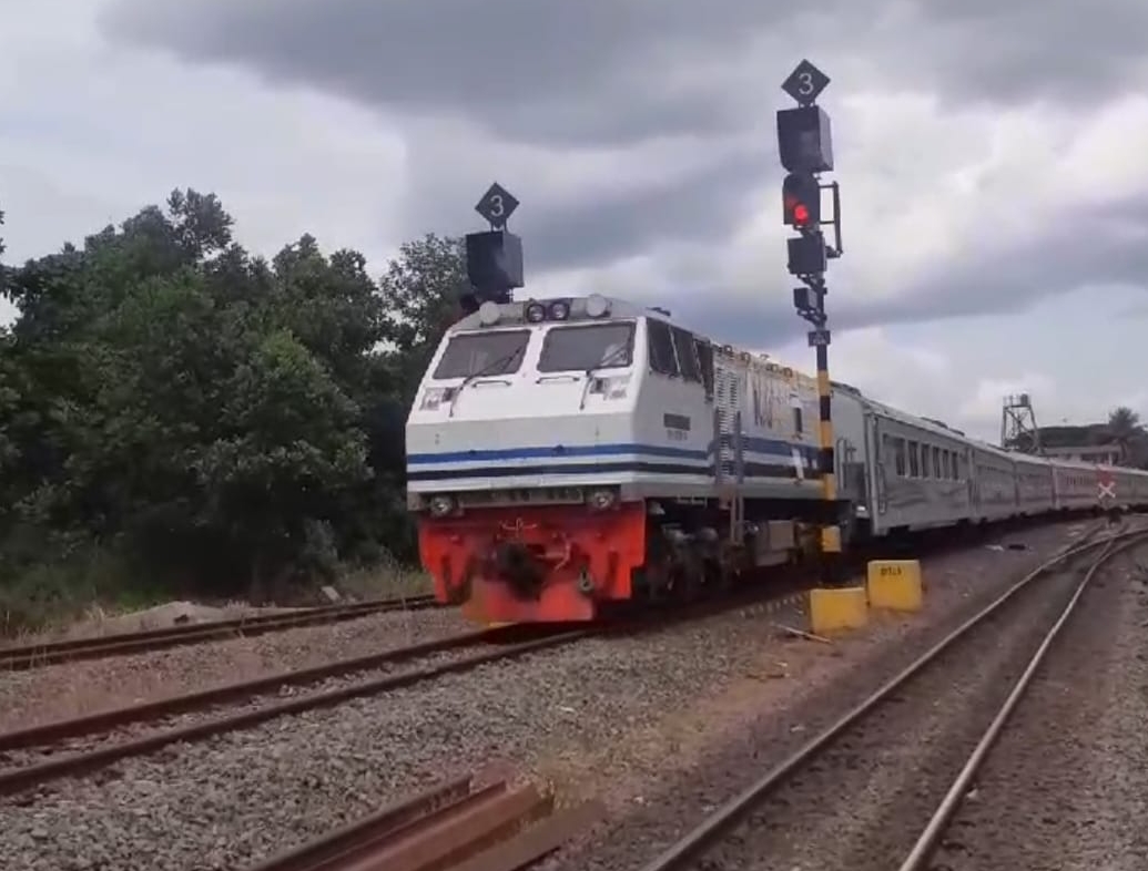 KAI Divre III Palembang Uji Coba Operasi Jalur Ganda Stasiun Muara Enim - Muara Lawai 