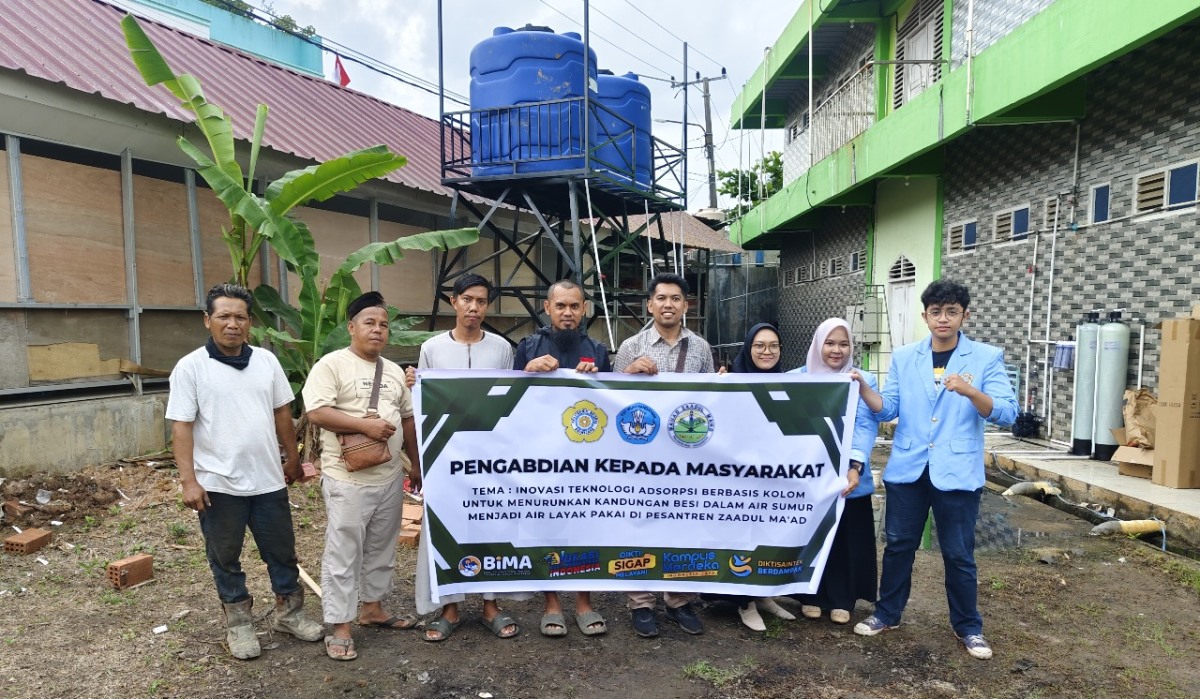 Dosen Polsri Hadirkan Inovasi Kolom Air di Pesantren Zaadul Ma’ad, Atasi Masalah Besi pada Air Tanah