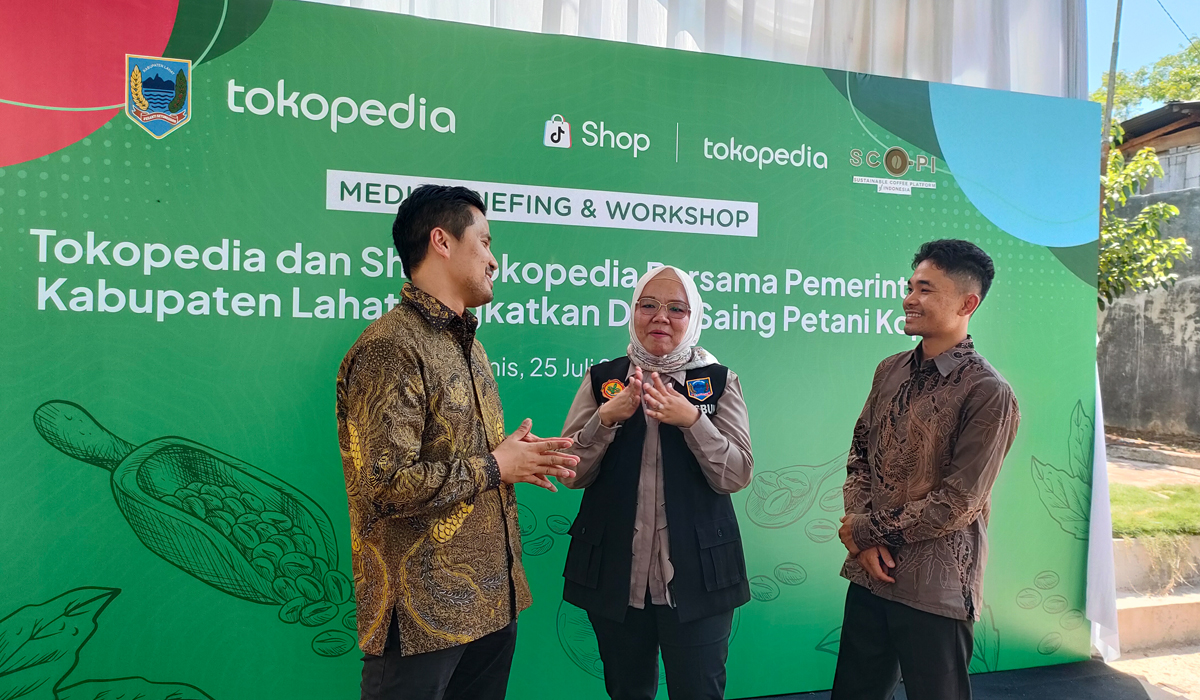 Kolaborasi Tokopedia dan ShopTokopedia Bersama Pemkab Tingkatkan Daya Saing Petani Kopi di Lahat