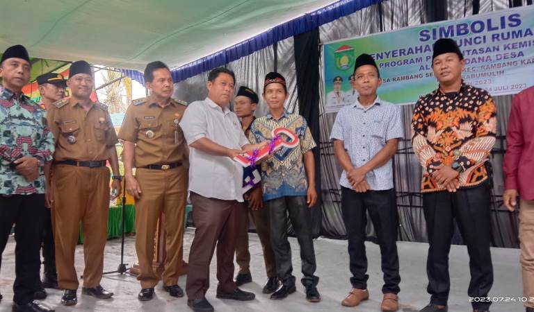 Anggota DPRD Kota Prabumulih Riza Ariansyah Apresiasi Program Bedah Rumah 