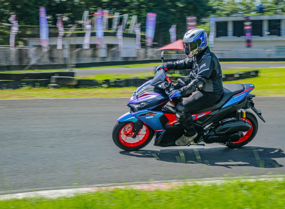 Aerox Track Day, Enjoy Sensasi Berkendara Super Sport Aerox Alpha di Lintasan Sirkuit