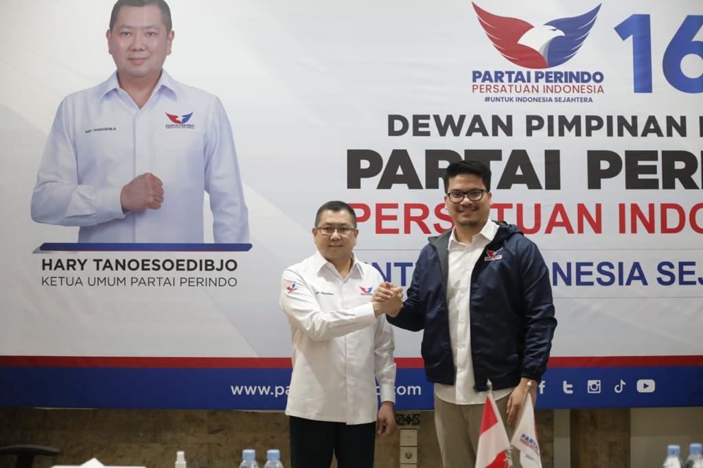 Hary Tanoesoedibjo Kukuhkan Michael Victor Sianipar & Sortaman Saragih Sebagai Ketua DPP Partai Perindo 