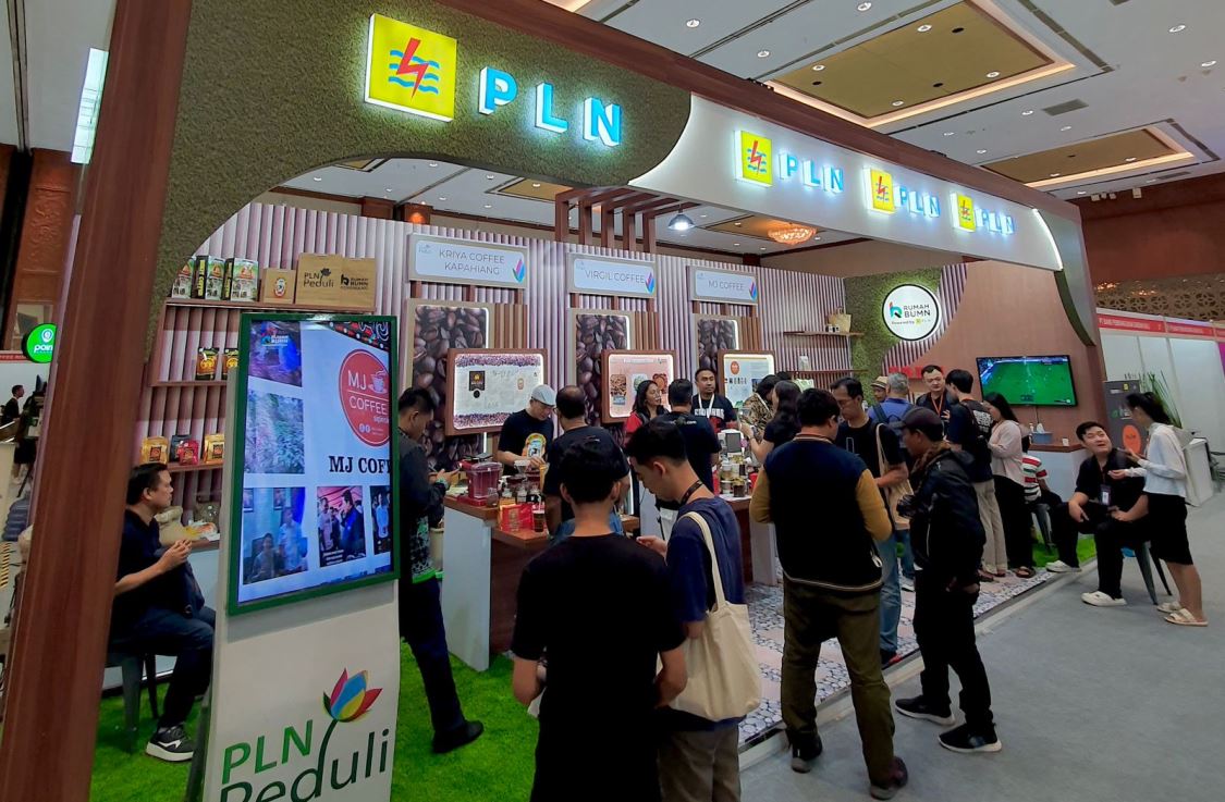 UMKM Binaan PLN Laris Manis di Indonesia Premium Coffee Expo 2023