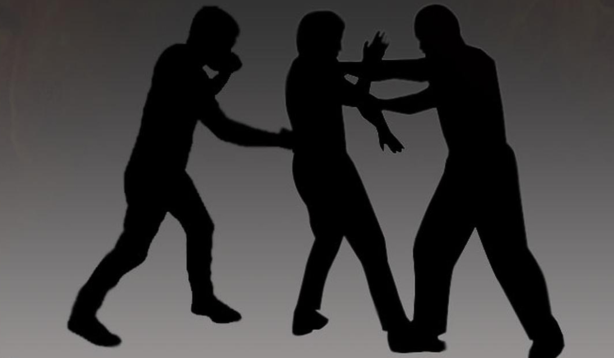 Viral, Pegawai PUPR Palembang Baku Hantam di Halaman Kantor, Polisi: Itu Kejadian Lama