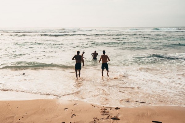 10 Hal Sepele yang Gak Boleh Dilakukan saat Liburan ke Pantai, Apa Saja?Yuk Simak di Sini