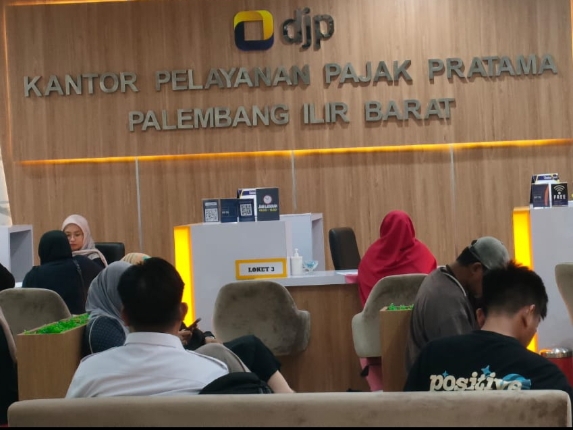 Kanwil DJP Sumsel Babel Serahkan Tersangka Perpajakan Direktur PT TIS Rugikan Negara Rp 2,14 Miliar 