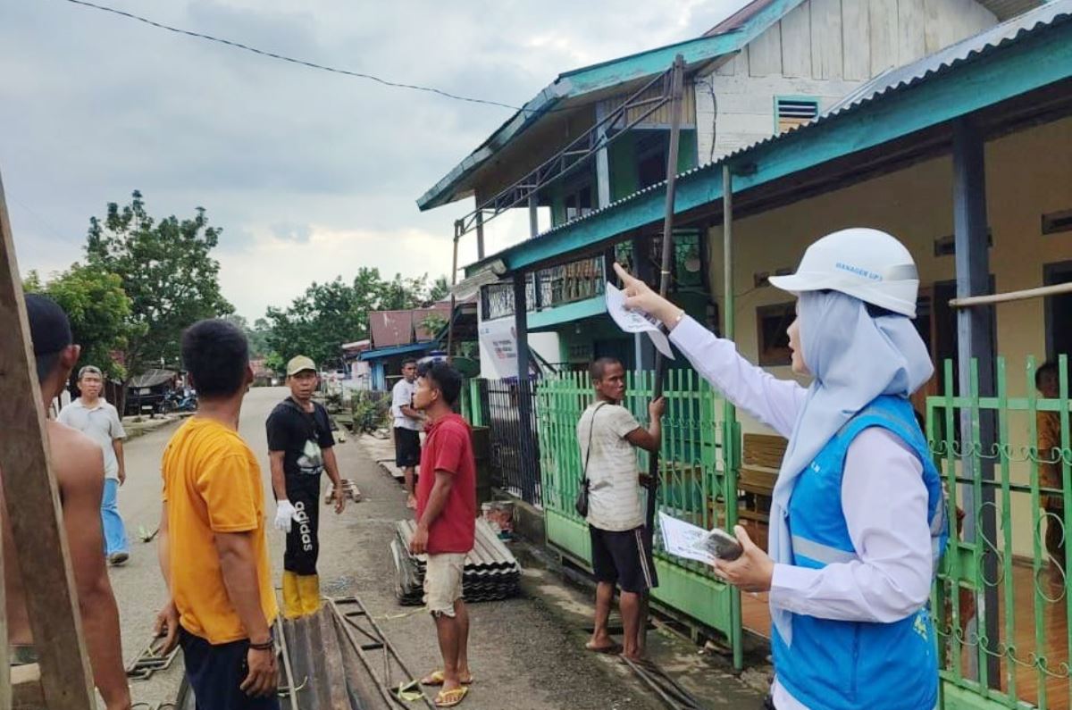 Waspada Hujan Lebat, Simak Langkah Antisipasi Bahaya dari PLN