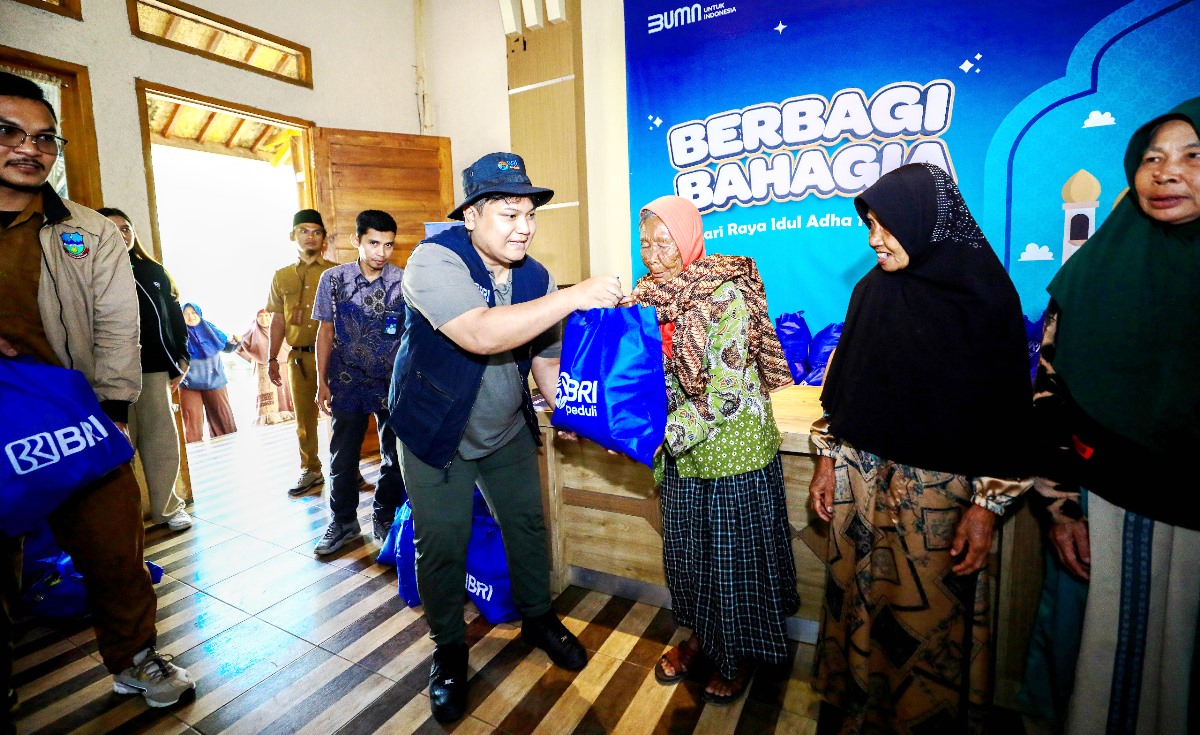 Idul Adha Jadi Momentum, BRI Peduli Tingkatkan Produktivitas Peternak Domba di Desa BRILiaN Sukalaksana Garut