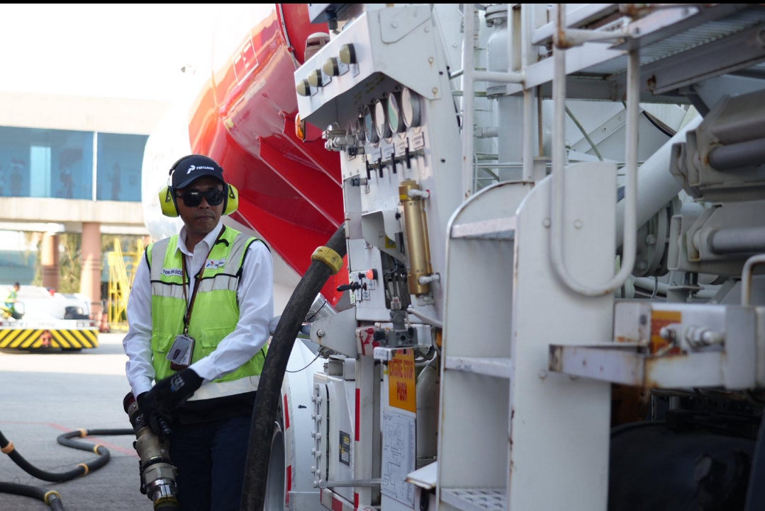 Pertamina Siapkan 3.600 KL Avtur Layani 22 Kloter Penerbangan Haji Tahun Ini via Keberangkatan Bandara SMB II 