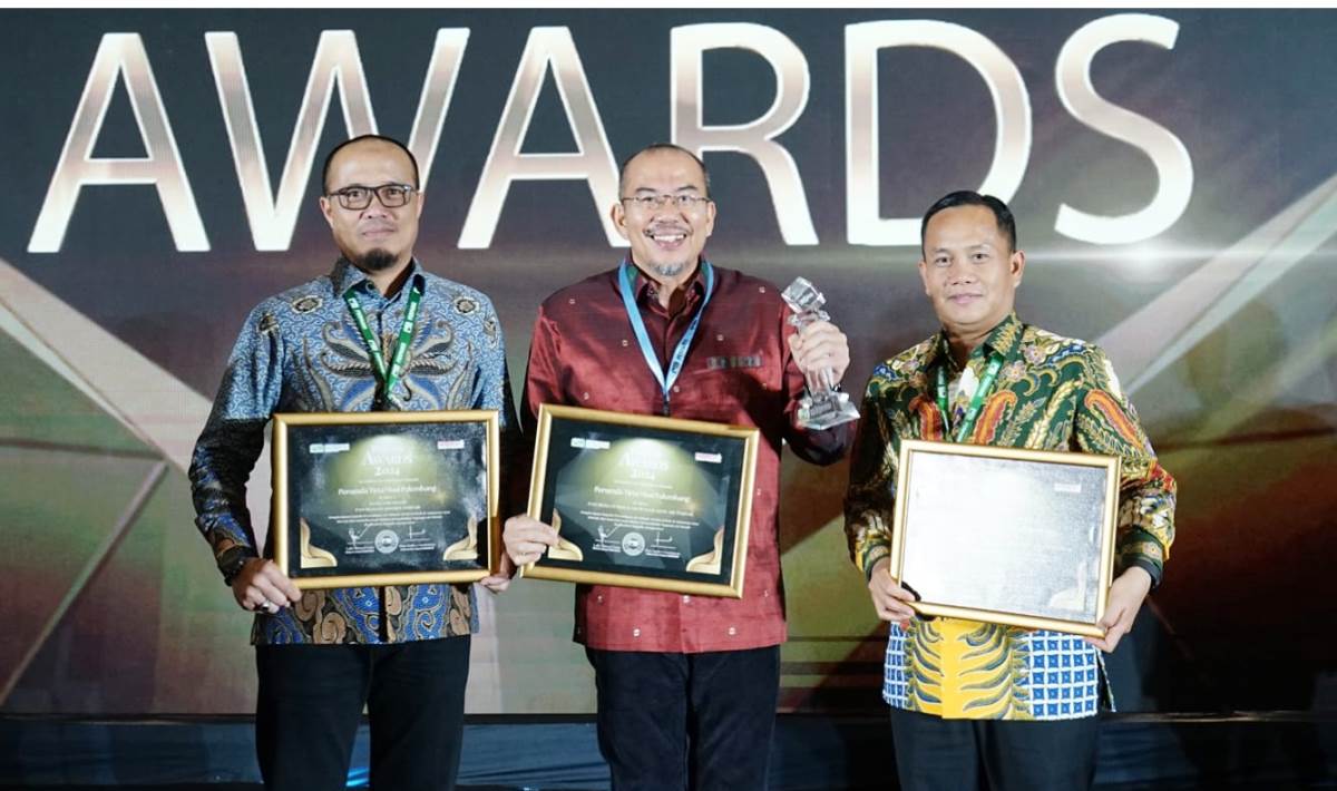 Top, Perumda Tirta Musi Palembang Raih Tiga Penghargaan PERPAMSI Award 2024