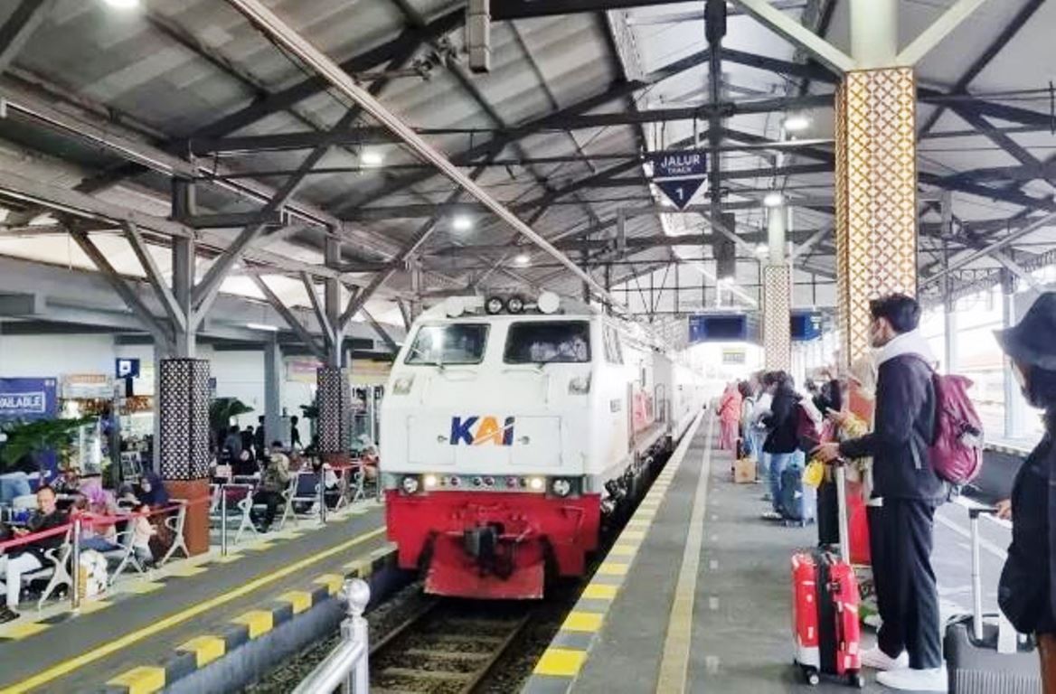 KAI Divre III Palembang Siapkan 14.800 Tempat Duduk di Momen Libur Panjang Maulid Nabi Muhammad SAW
