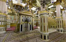 Beribadah di Raudhah Masjid Nabawi, Tempat Dimana Doa-doa Dikabulkan, Ini Tata Cara Masuknya 