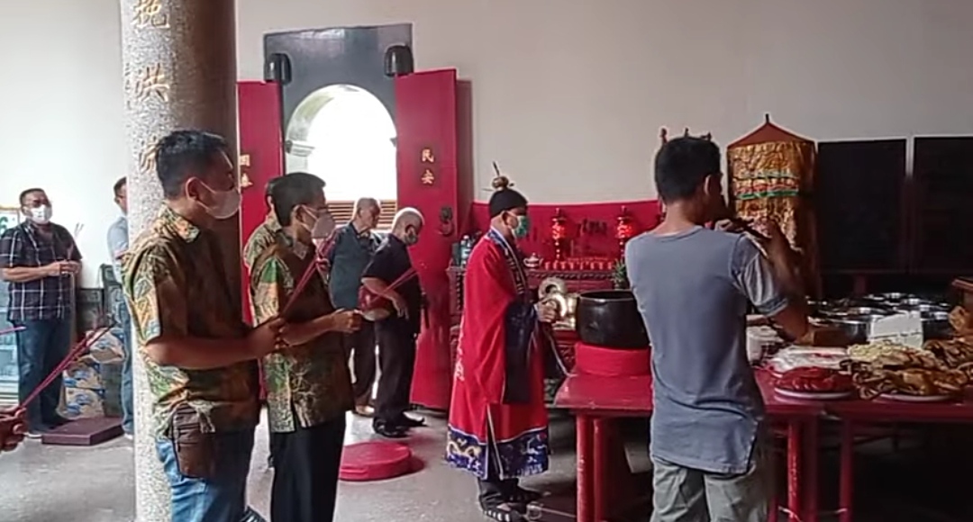 Kelenteng Gie Hap Bio Gelar Ritual HUT Dewa KSitigarbha Boddhisattva  