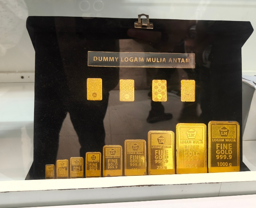 Harga Emas Antam Hari Ini Kamis 30 April 2026 Tunggu Lagi Rp 15 Ribu, Logam Mulia 2 Gram Jadi Rp 2,7 Juta