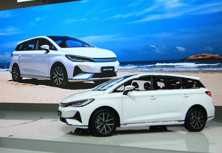 Hingga Akhir Juli 2024, BYD Bakal Kirim Segera 2.500 Unit Mobil Listrik ke Konsumen