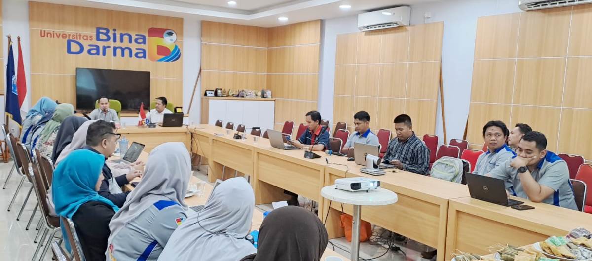 Tim Panitia 7th ICIBA- 3rd SOSEIC Universitas Bina Darma Gelar Rapat Perdana