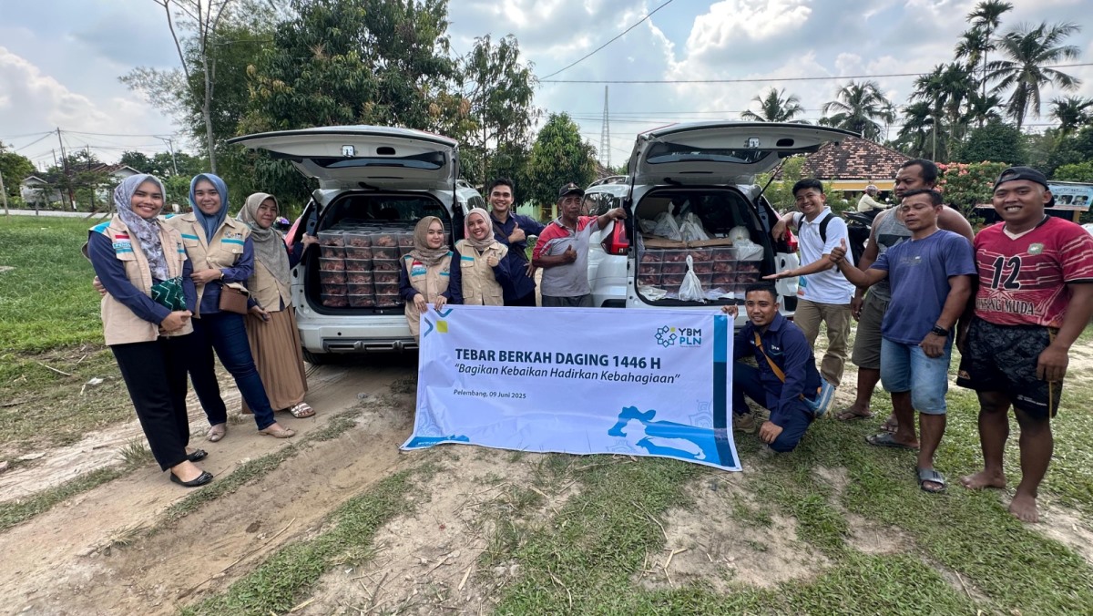 YBM PLN UP2D S2JB Hadirkan Kebahagiaan Lewat Program Tebar Berkah Daging Idul Adha