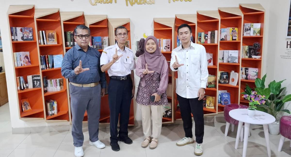 Penandatanganan MoU Perpustakaan UBD dan SMK Negeri 1 Gelumbang